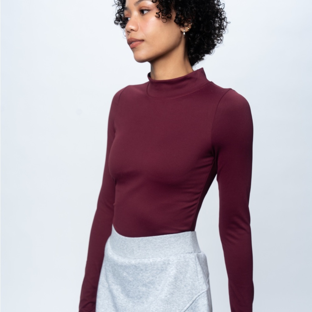 SIERRA MADRE GOLF BrushTech Mock Neck Long Sleeve Burgundy Small